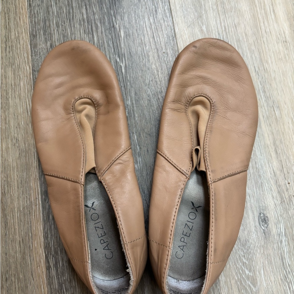 Women’s Jazz shoes